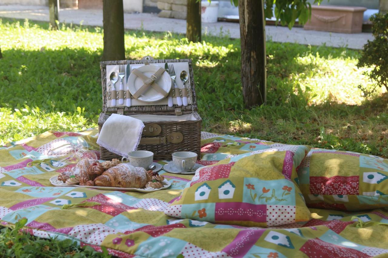 Ferienwohnung Emy'S Country House Castellammare di Stabia Exterior foto
